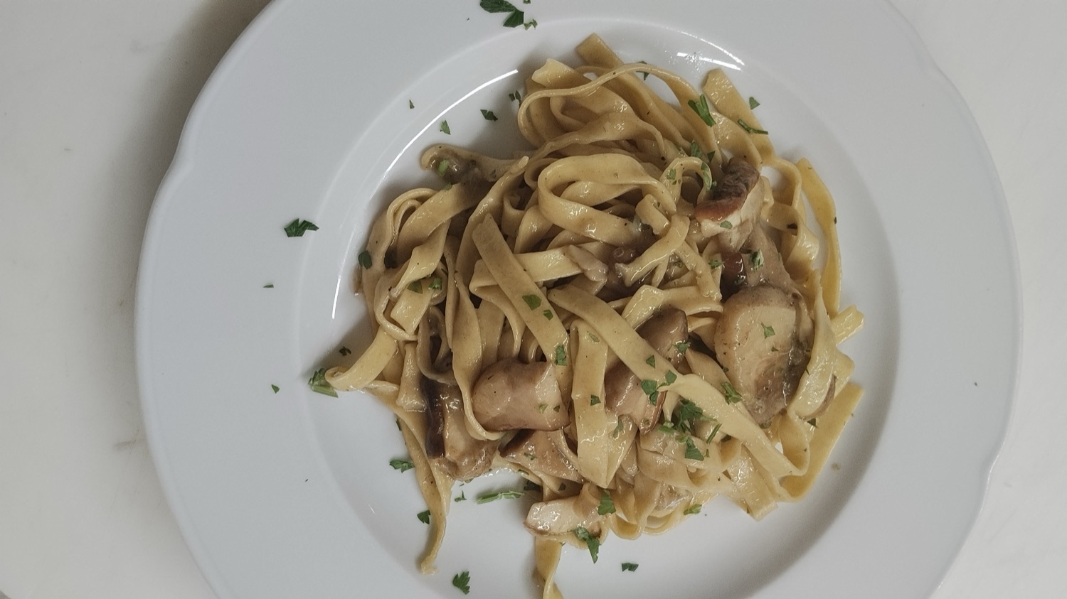 Tagliatelle ai funghi porcini